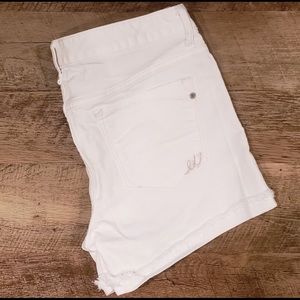 Express white stretch jean shorts